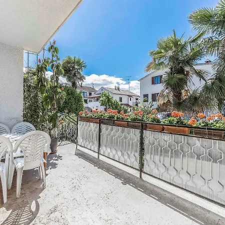 Apartment In Borik Poreč